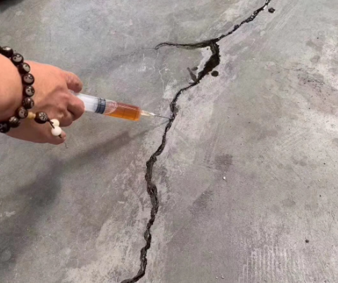 廊坊混凝土裂缝修补技术详解​